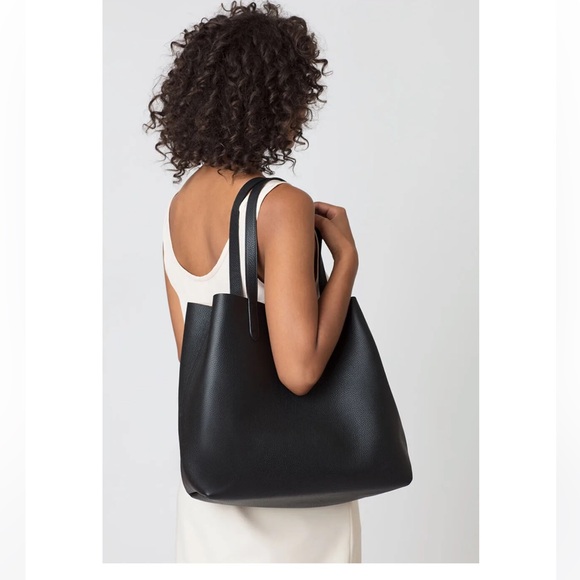 Cuyana Structured Black Leather Tote Bag - Like New! - Picture 2 of 16